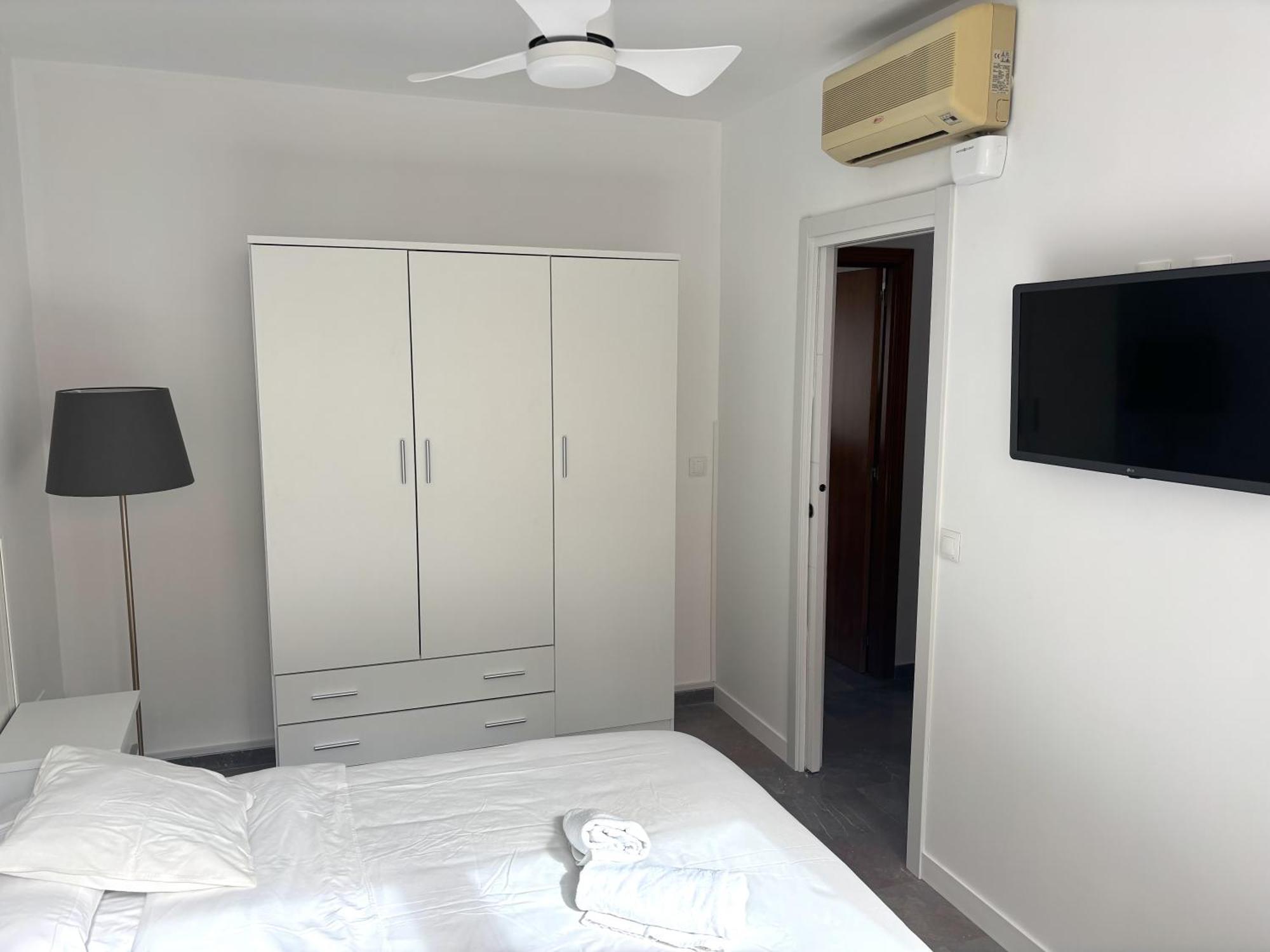 Apartamento Antonio By Solymar Holiday Torre Del Mar Exterior foto